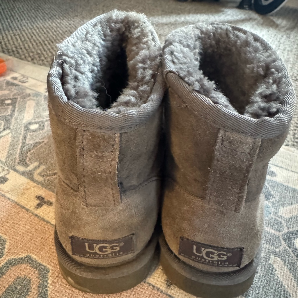Ugg Mini Ii